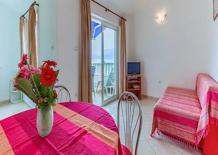 1 Bedroom With Terrace *